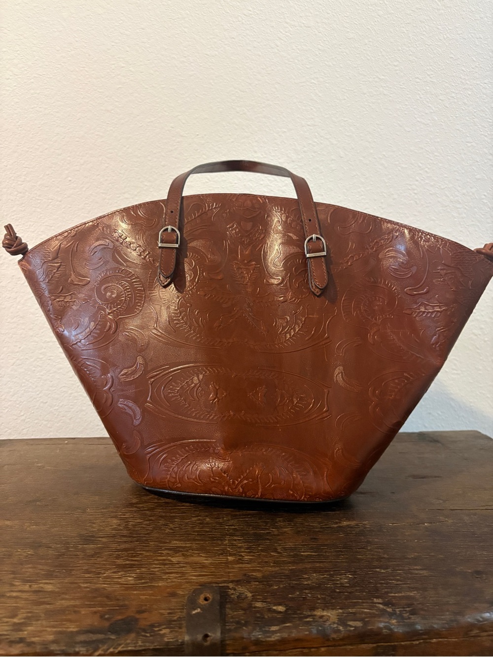 Women's Embossed Leather Tote Bag - Brown